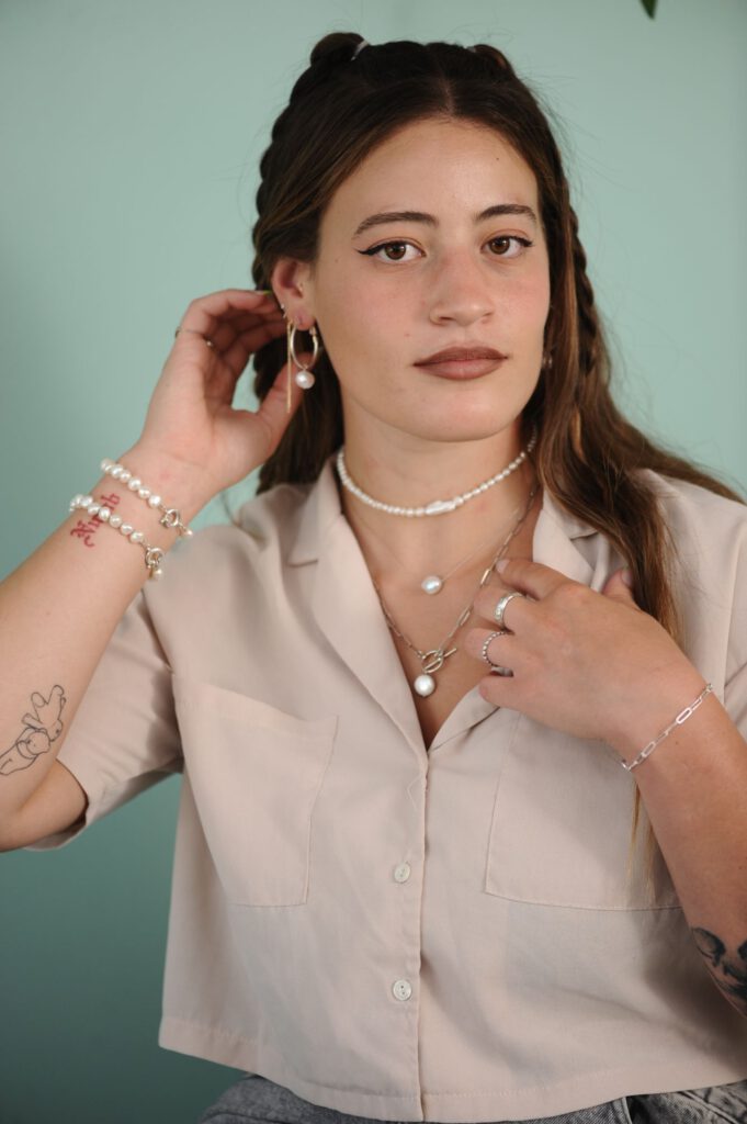 פ נ י נ י ם ועוד