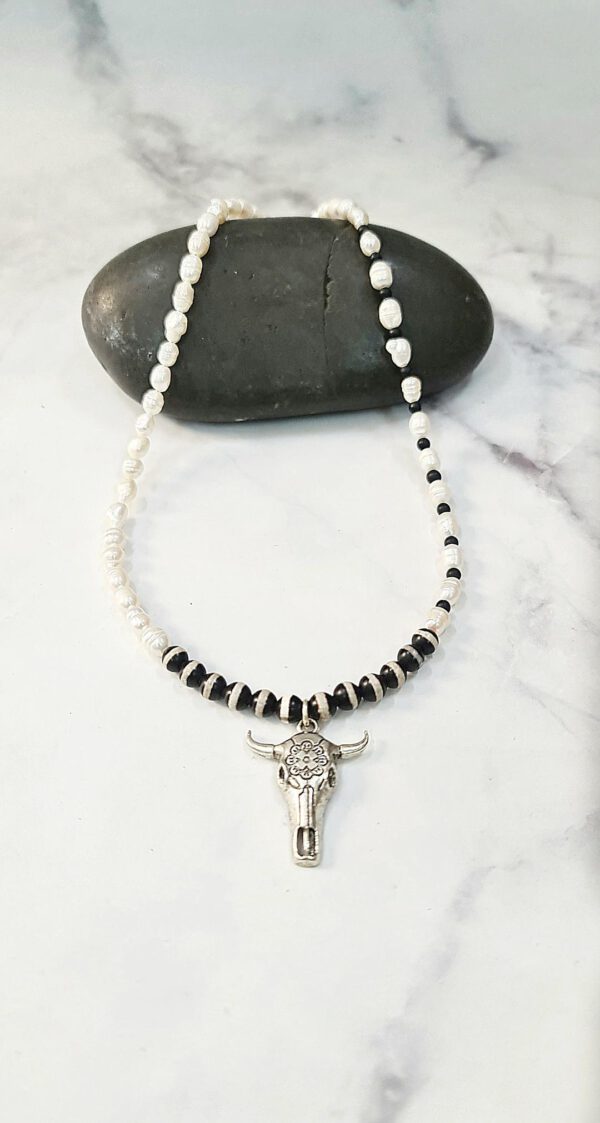 שרשרת Black & White שור