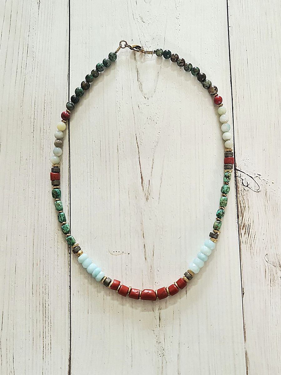 שרשרת אבני חן אפריקה