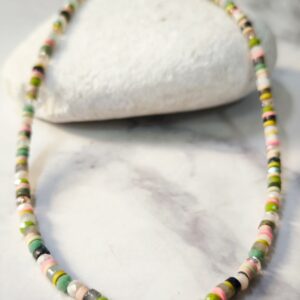 שרשרת פסטלית מעורבת