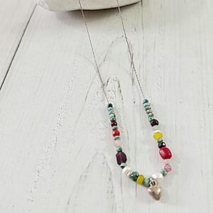 שרשרת לב כסף קטן בשלל אבני חן